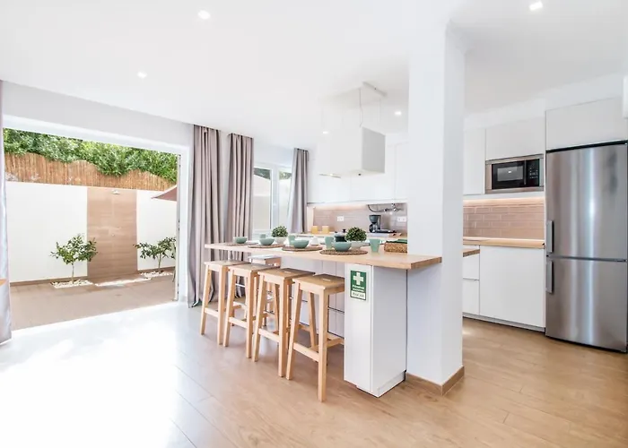 Bambu Αλμπουφέιρα